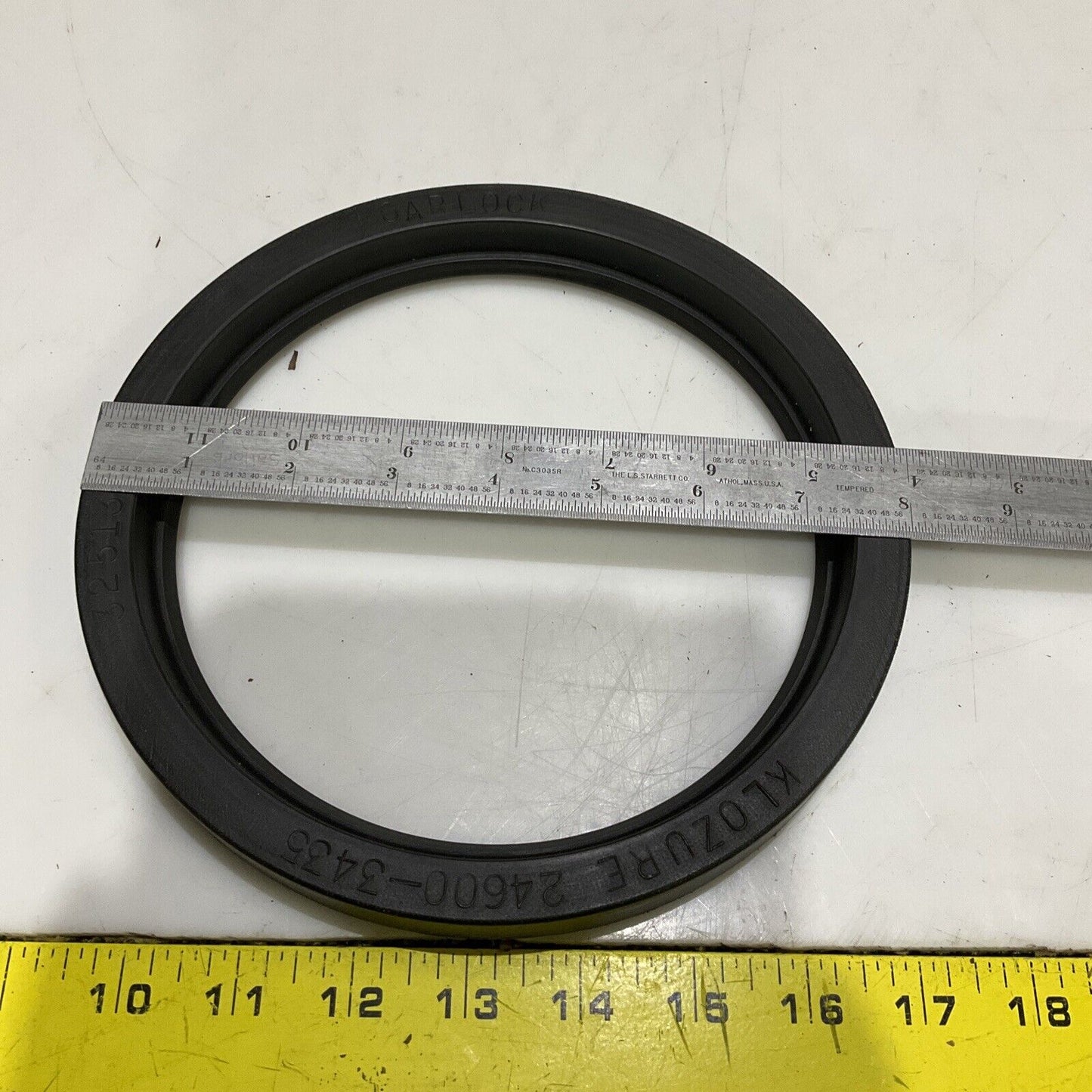 GARLOCK 24600-3535 OIL SEAL 678