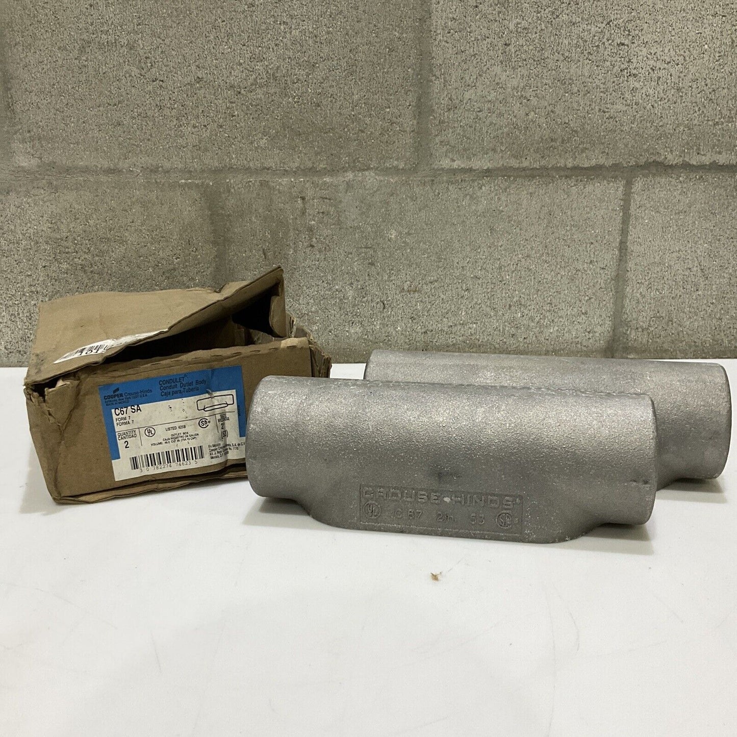 COOPER CROUSE HINDS C67 SA CONDULET CONDUIT OUTLET BODY 2 IN 678
