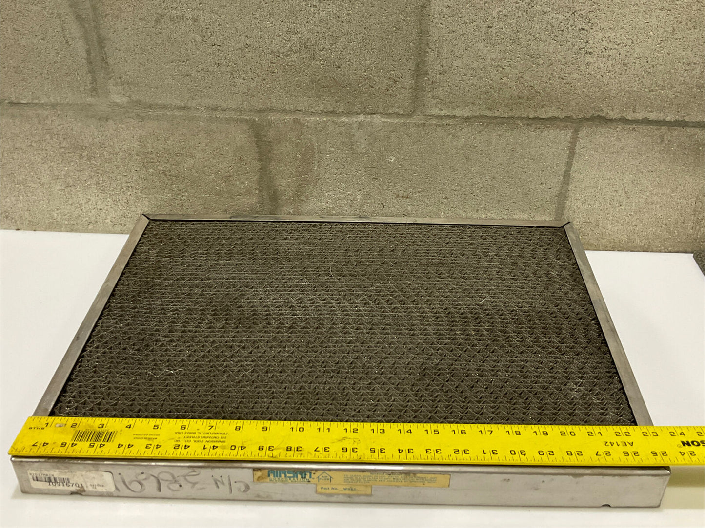 AIRSAN WSS2-50 STAINLESS STEEL FILTER 23.5 X 17.5 678