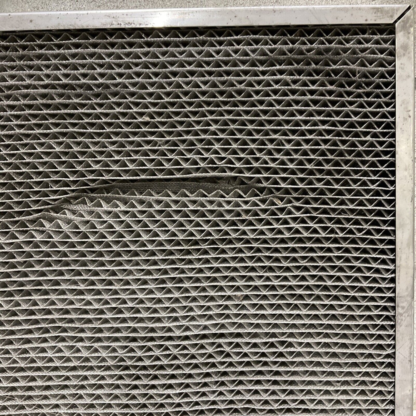 AIRSAN WSS2-50 STAINLESS STEEL FILTER 23.5 X 18.5 678