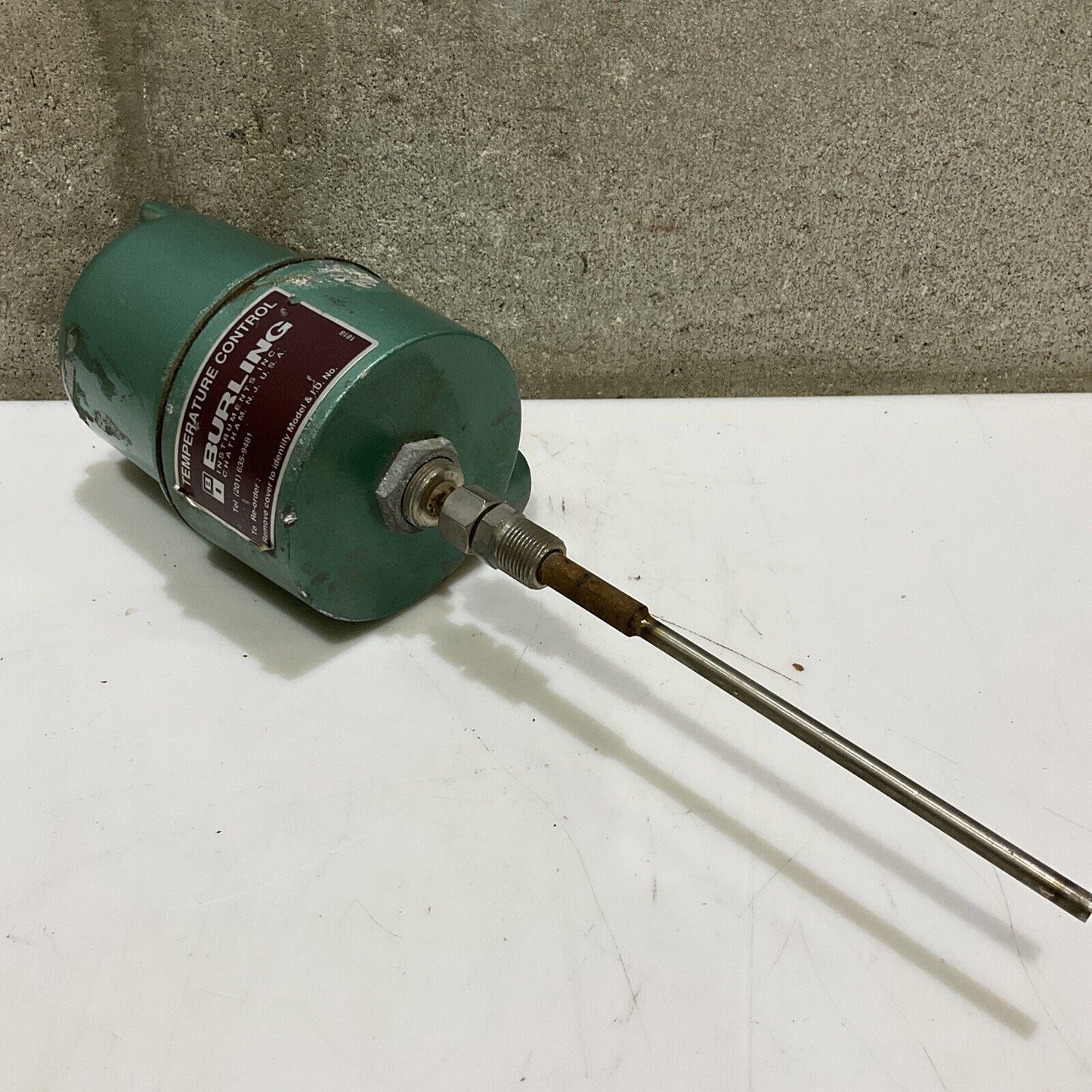 BURLING 951668 B-IX TEMPERATURE CONTROL TEMP RANGE 100-600 5IN 678