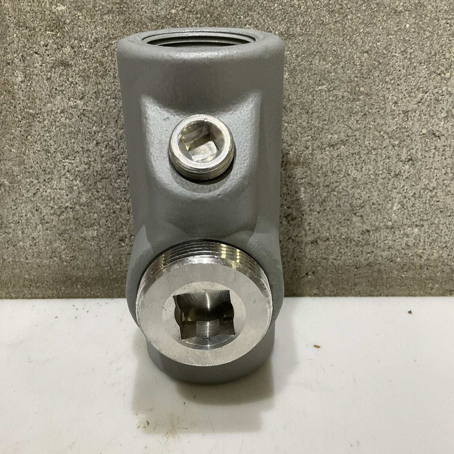 CROUSE HINDS EYSEF125AL EYSX41 EXPANDED SEAL FITTINGS 678