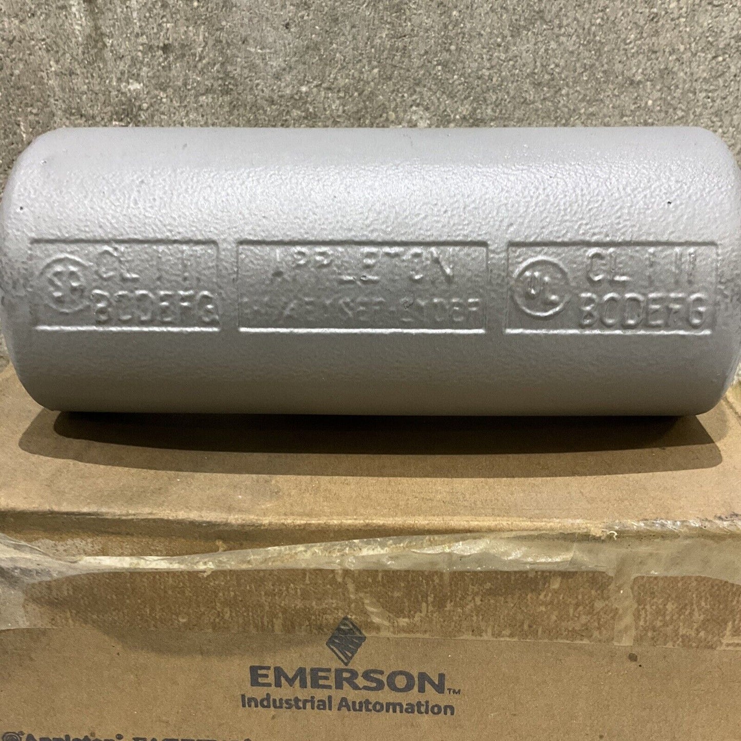 CROUSE HINDS EYSEF125AL EYSX41 EXPANDED SEAL FITTINGS 678