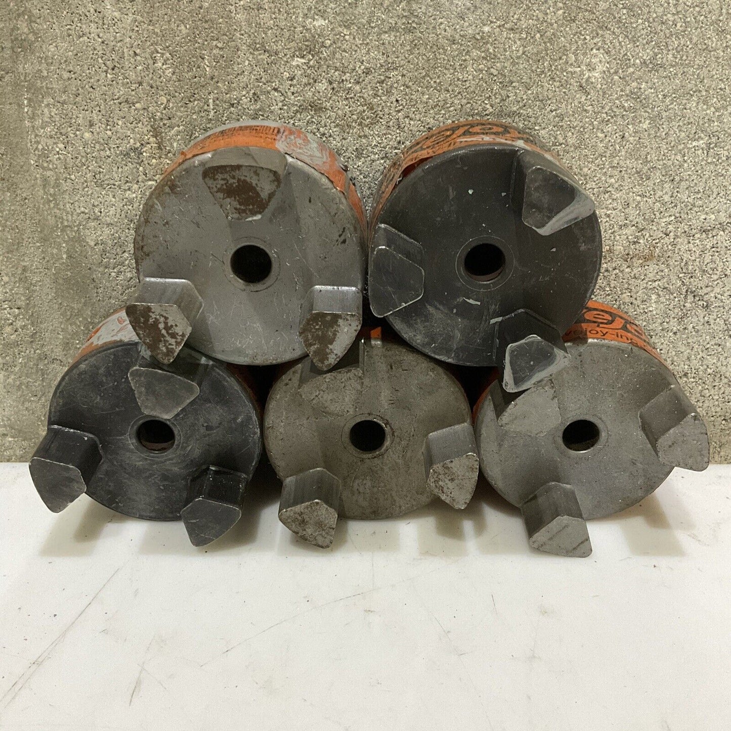 LOVEJOY L-100 4375 JAW COUPLING HUB 7/16IN BORE 678 LOT OF 5