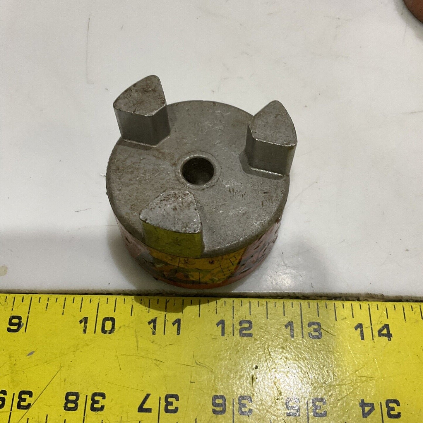 LOVEJOY L-100 4375 JAW COUPLING HUB 7/16IN BORE 678 LOT OF 5