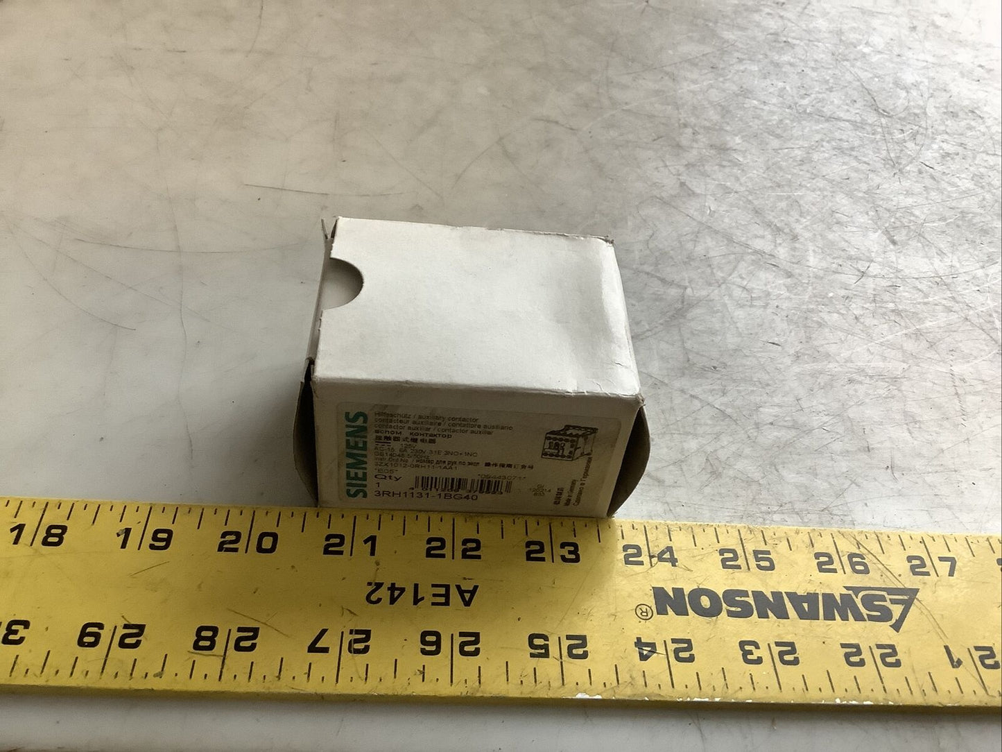 SIEMENS 3RH1131-1BG40 CONTACTOR RELAY 3NO 1NC 678