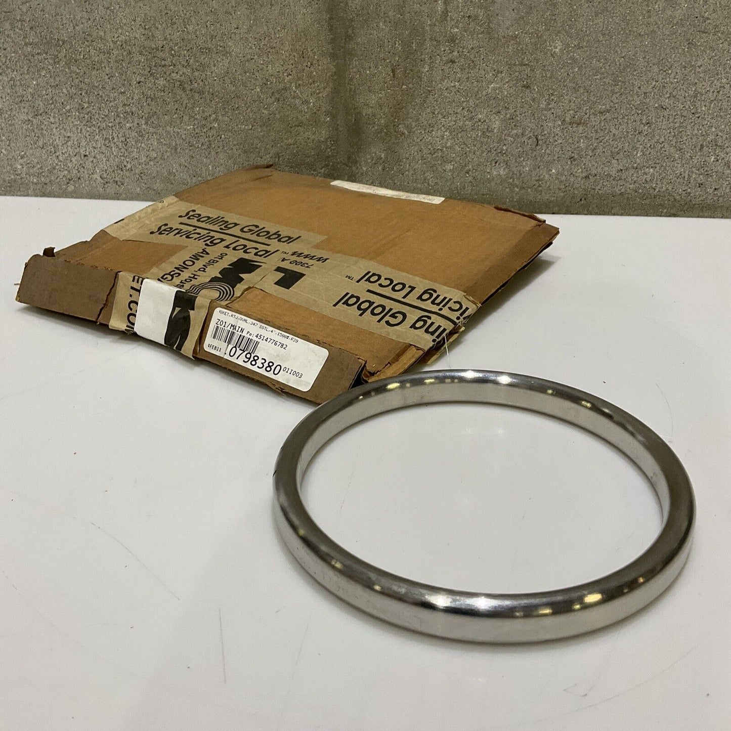 LAMONS R39 S347-4 01-11 OVAL RTJ GASKET 4 IN 1500 LB 678
