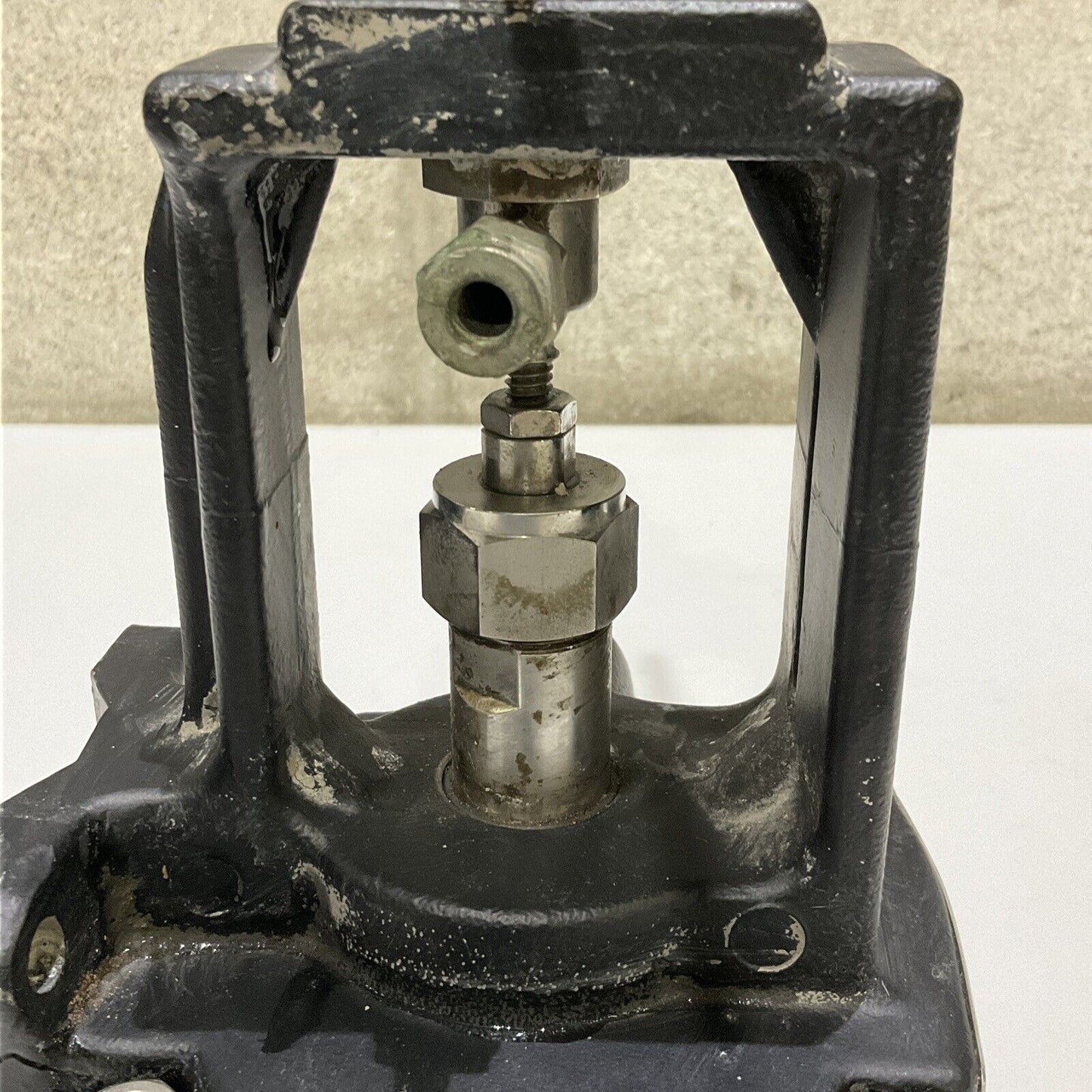 SWAGELOK MS-4B-50 NORMALLY OPEN ACTUATOR VALVE 678