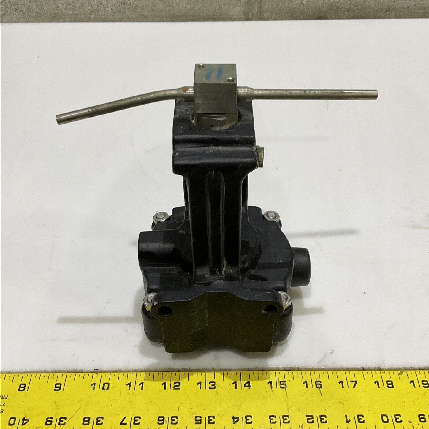 SWAGELOK MS-4B-50 NORMALLY OPEN ACTUATOR VALVE 678
