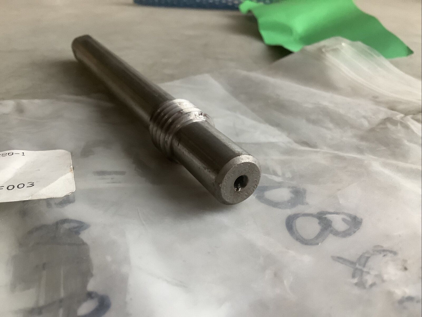 DRESSER-RAND NK5280-1 THROTTLE SCREW 678