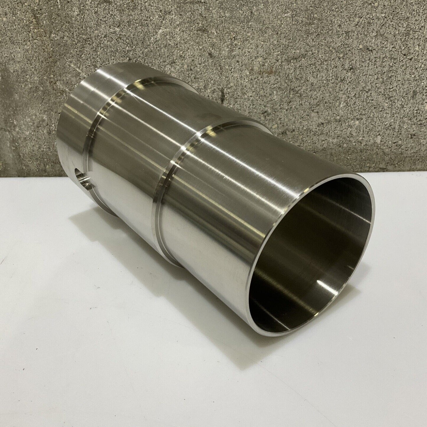 668288DB 97C0151152 SLEEVE SHAFT 678