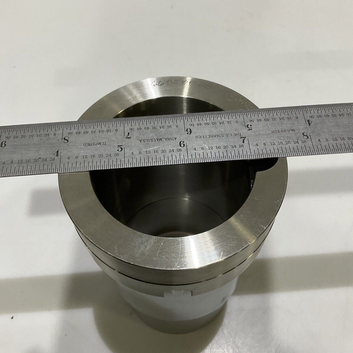668288DB 97C0151152 SLEEVE SHAFT 678
