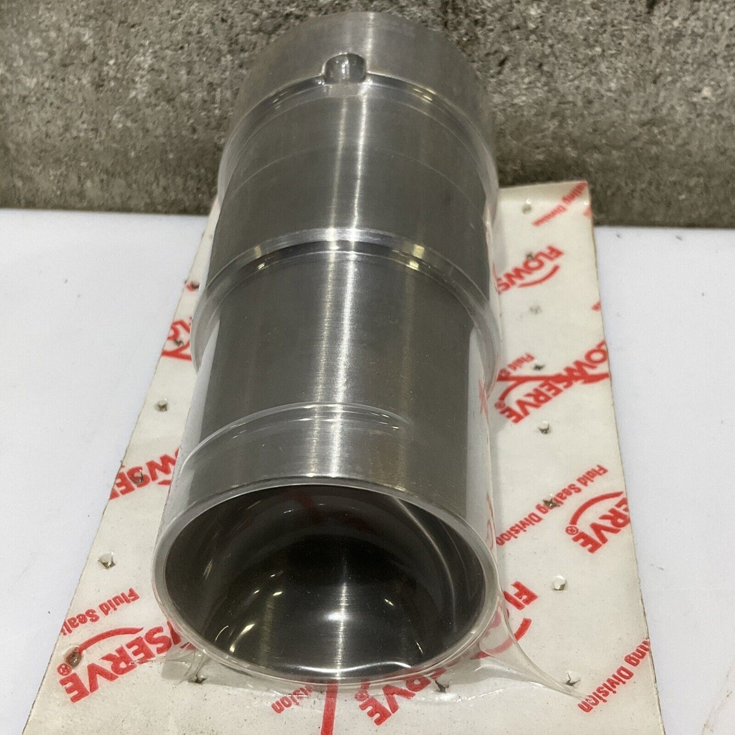 FLOWSERVE 668290CB SLEEVE SHIFT 678