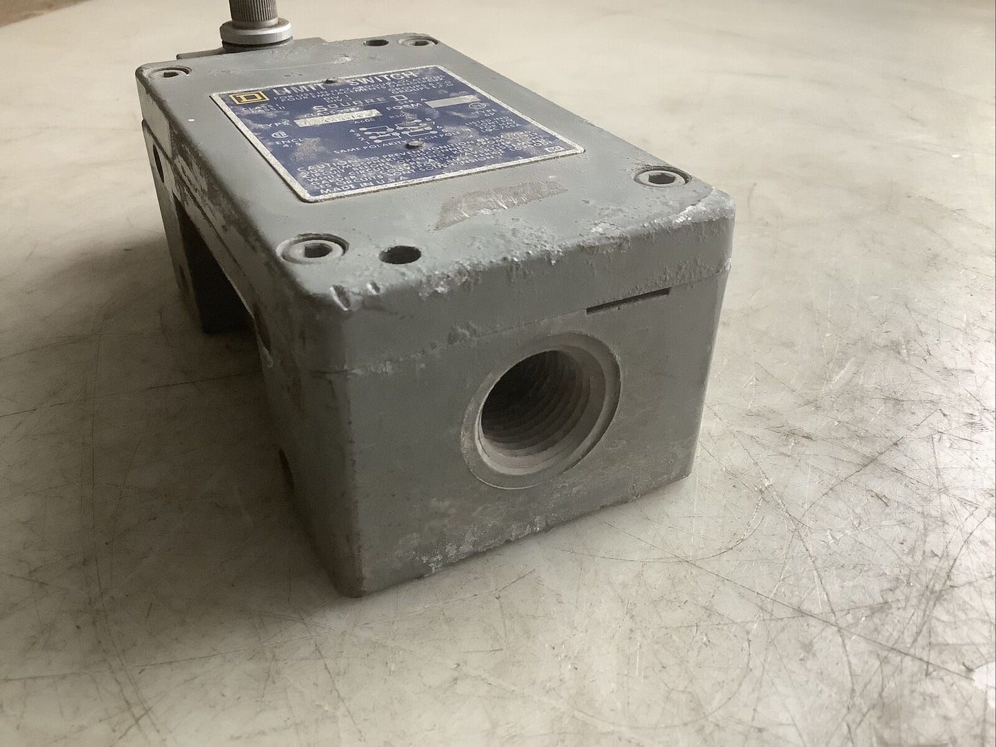 SQUARE D 9007 CR61C LIMIT SWITCH 678