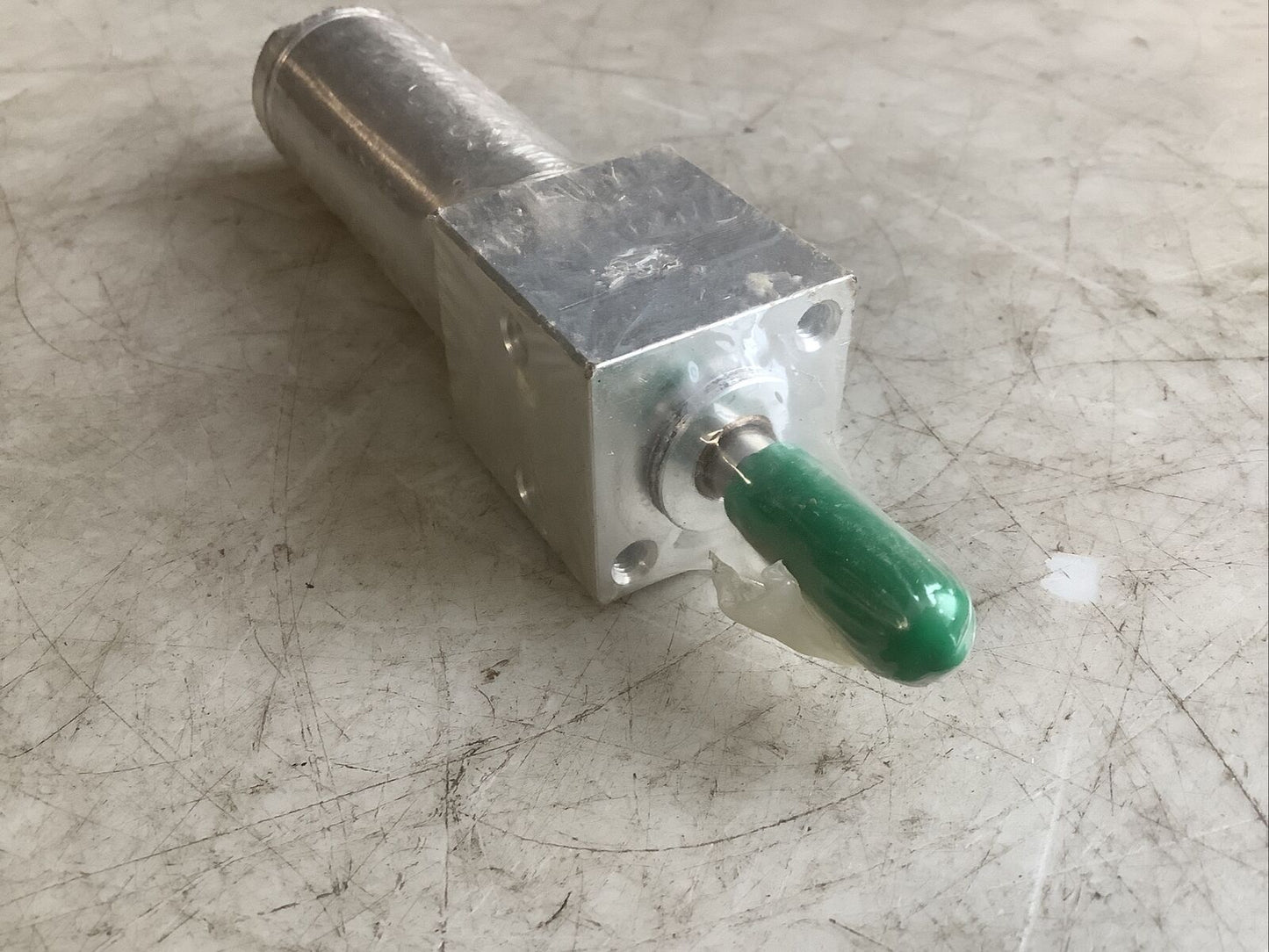 NUMATICS 1062D05-01A-01 PNEUMATIC CYLINDER 678