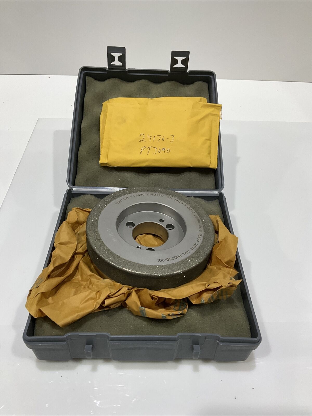 NORTON PT3090 60X80 GRIT 5.798" DIAMETER X 1.654" BORE X 1.425" GRINDING WHEEL