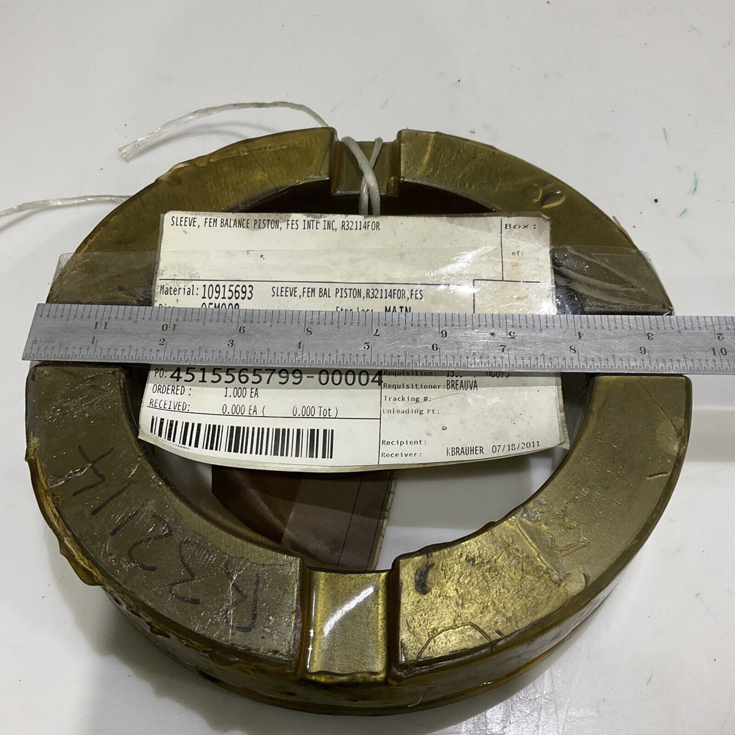 FES INTL INC R32114FOR SO15116 FEMALE DE BALANCE PISTON SLEEVE 678