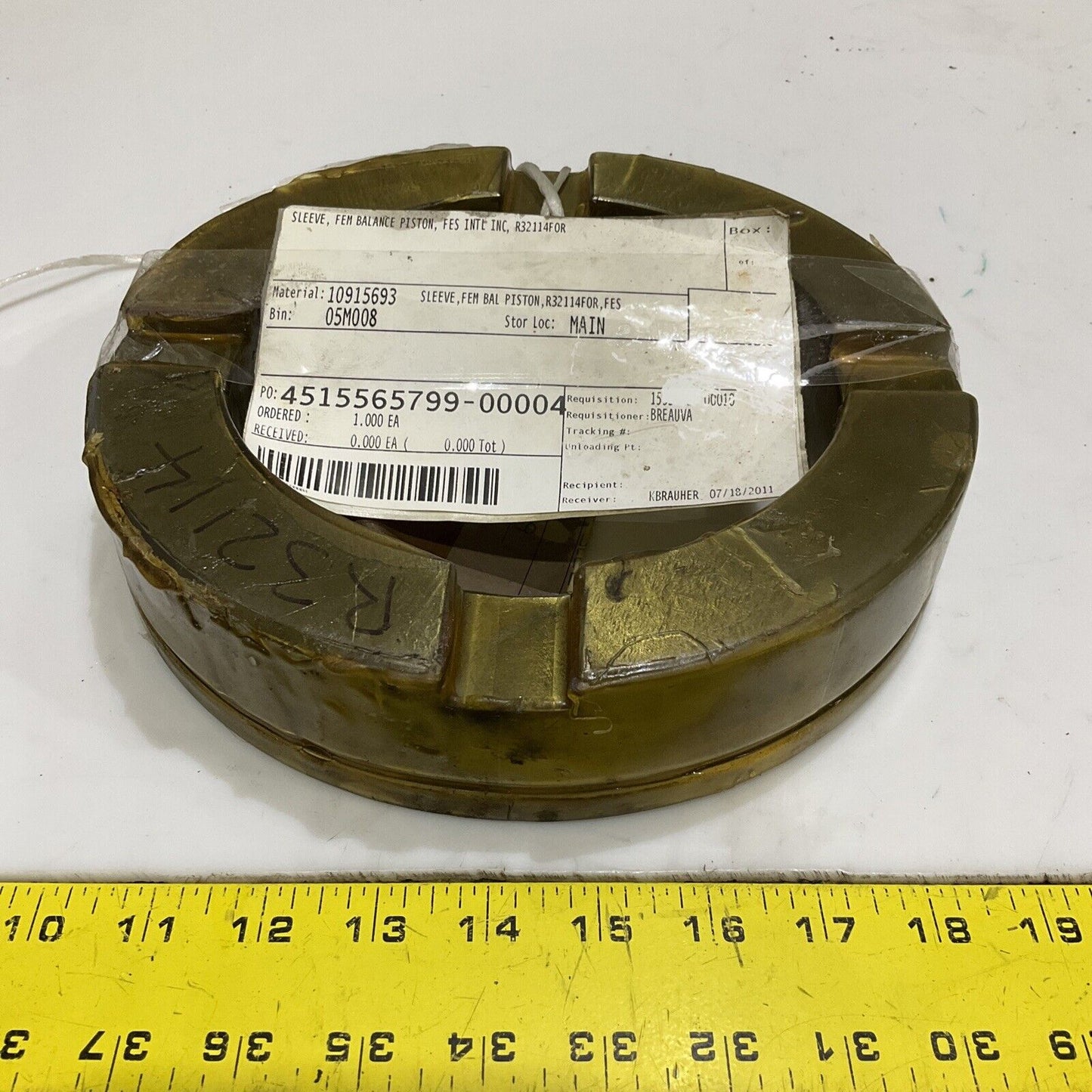 FES INTL INC R32114FOR SO15116 FEMALE DE BALANCE PISTON SLEEVE 678