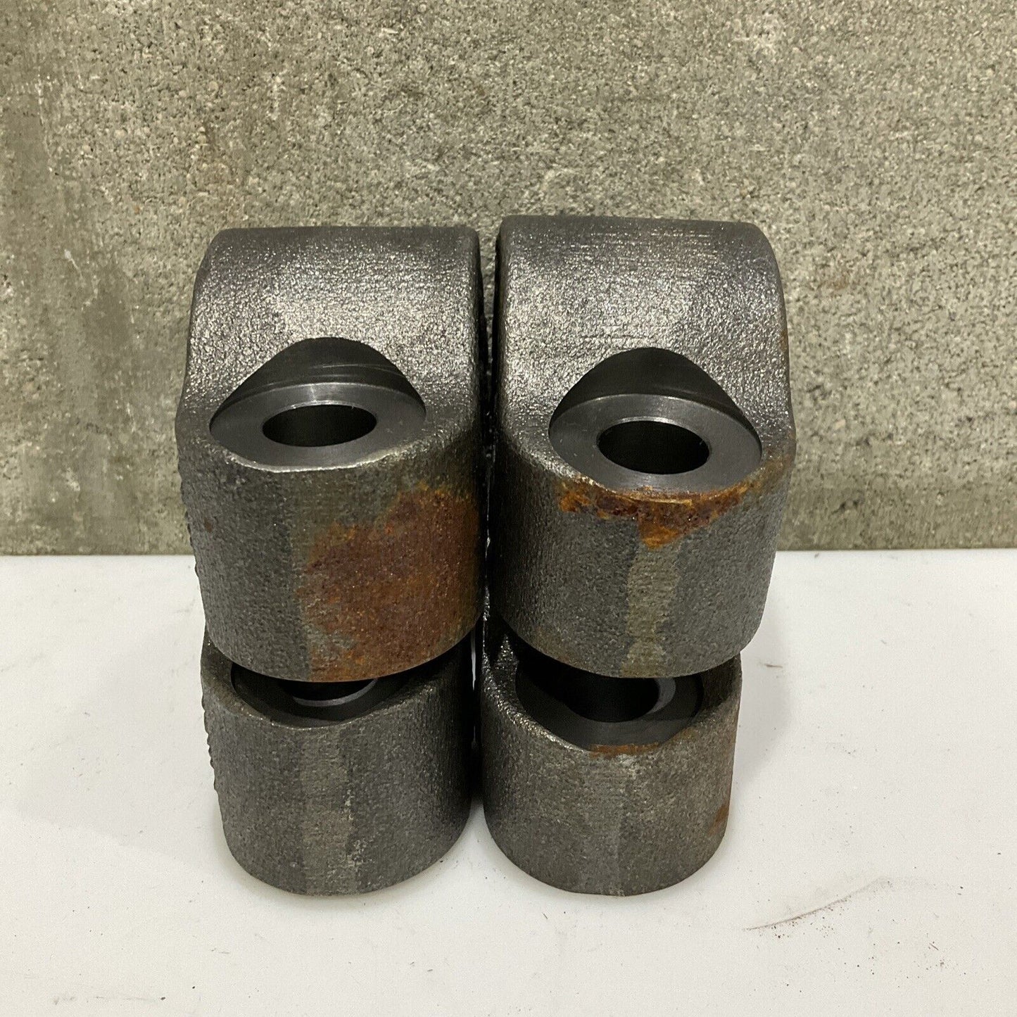 CAT 238-5323 CAP-TRK TRACK ROLLER END COLLAR 107 LOT OF 4 1111111111