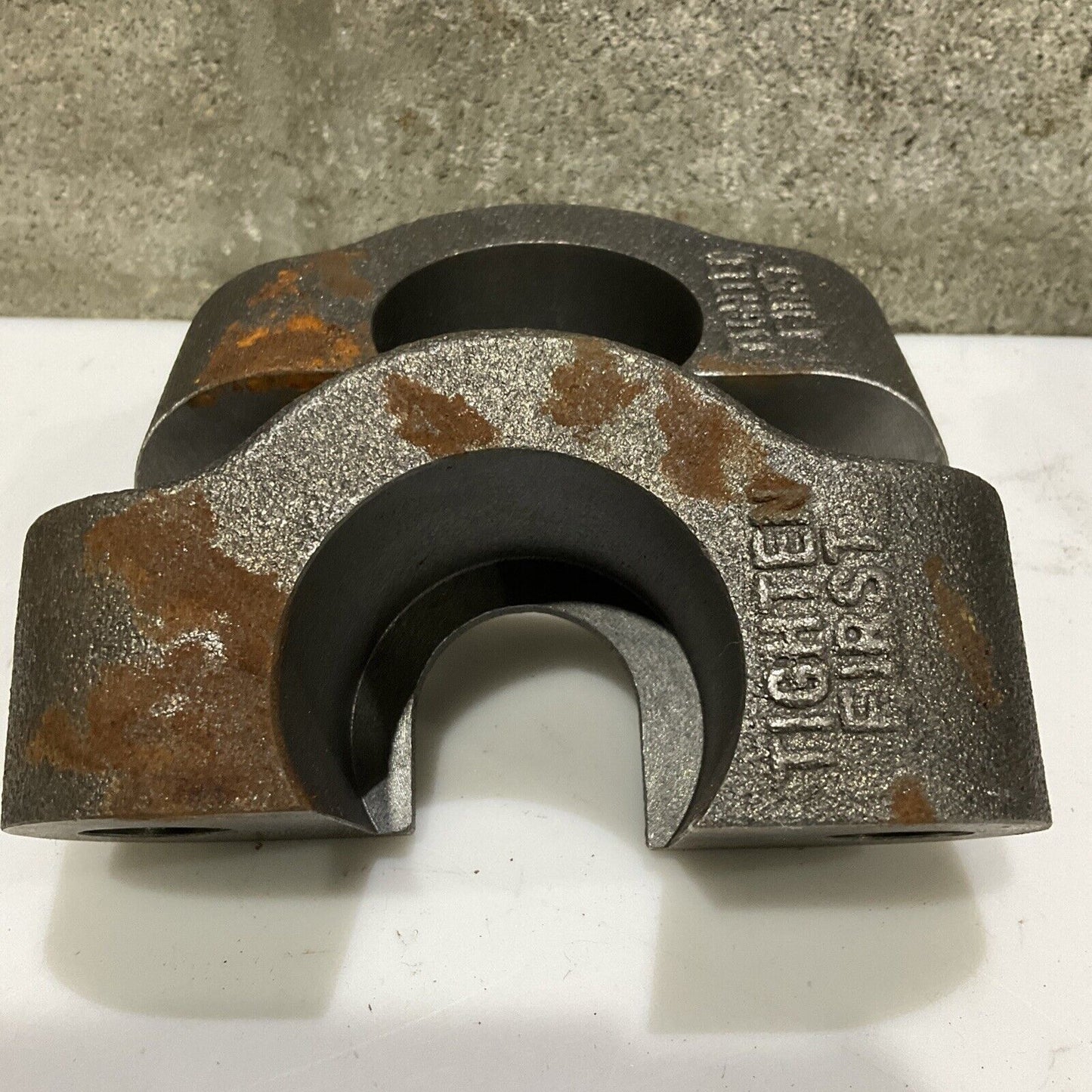 CAT 238-5323 CAP-TRK TRACK ROLLER END COLLAR 107 LOT OF 4 1111111111