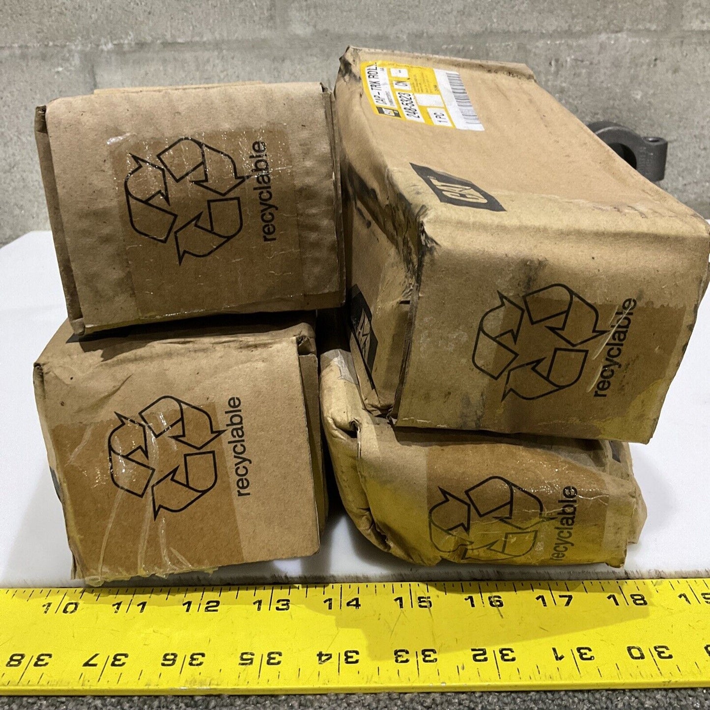 CAT 238-5323 CAP-TRK TRACK ROLLER END COLLAR 107 LOT OF 4