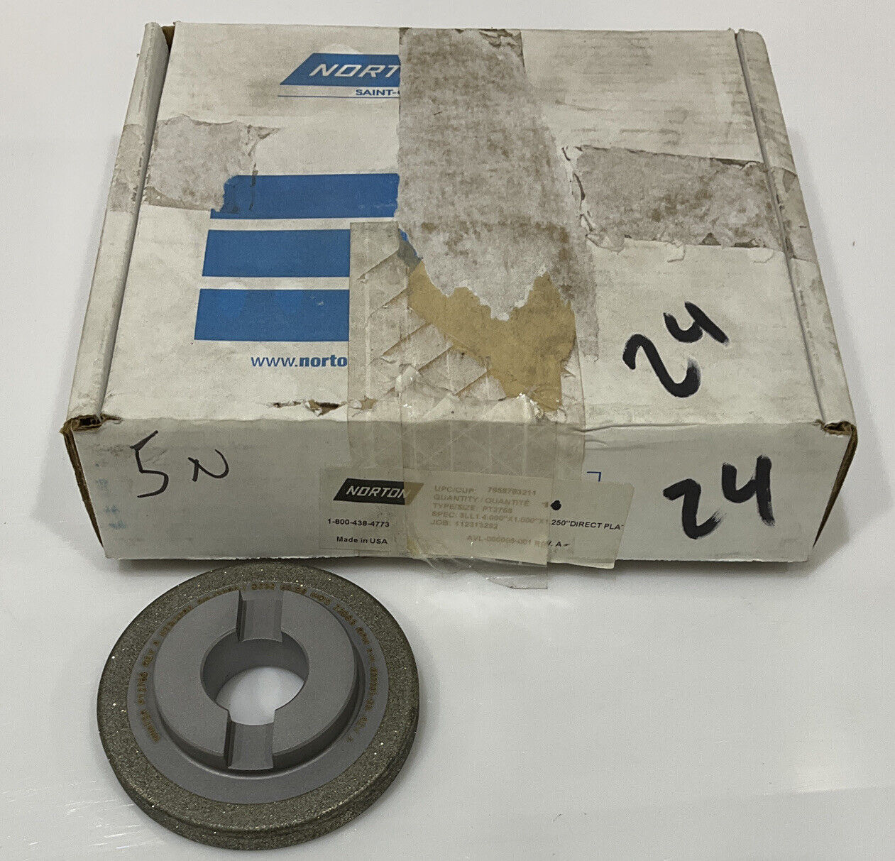 NORTON PT2768 GRIT 60/80 4” OD DIAMETER 1.26” BORE DIAMOND GRINDING WHEEL