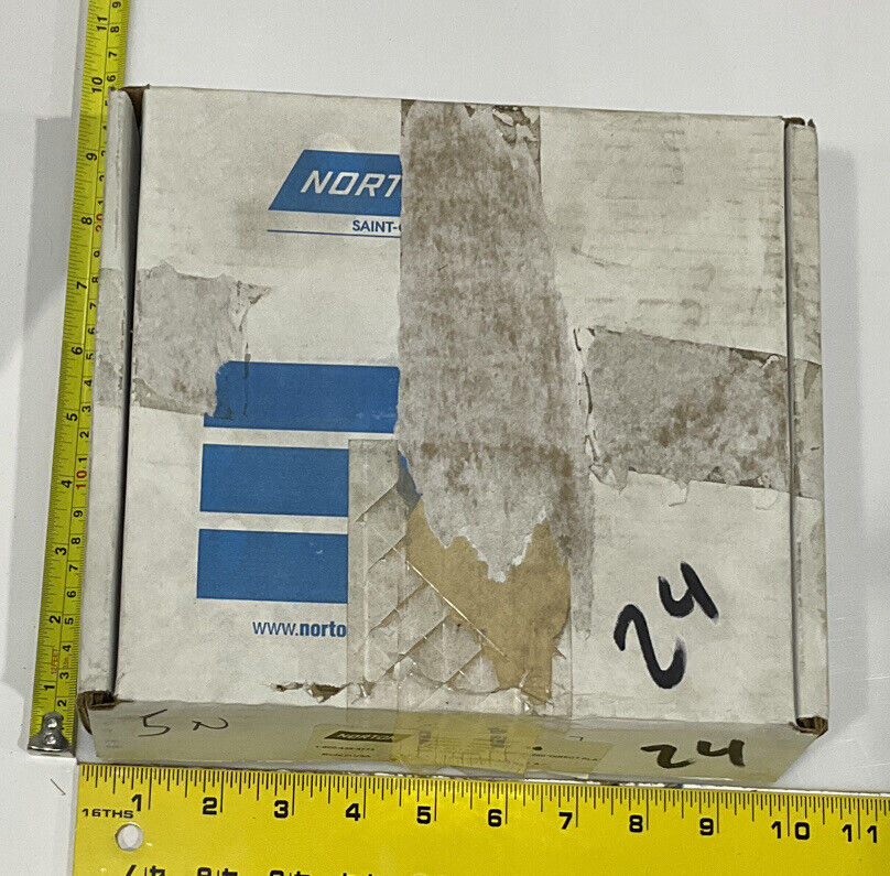 NORTON PT2768 GRIT 60/80 4” OD DIAMETER 1.26” BORE DIAMOND GRINDING WHEEL