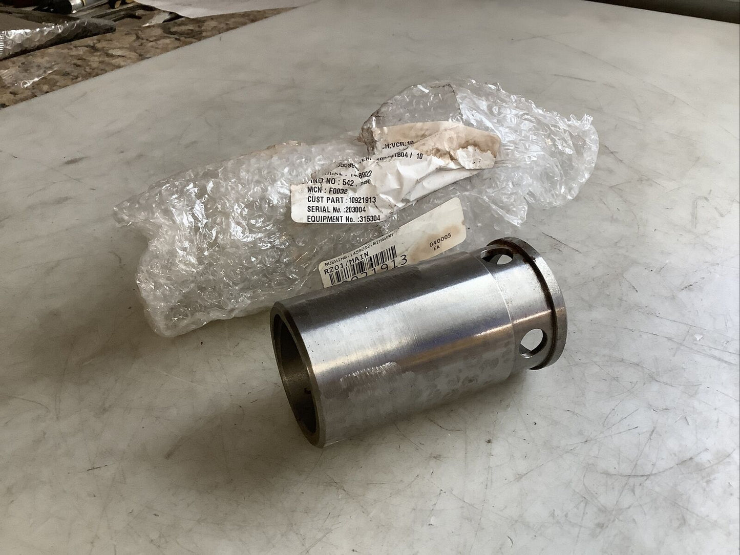 BINGHAM 1458922 BUSHING 678