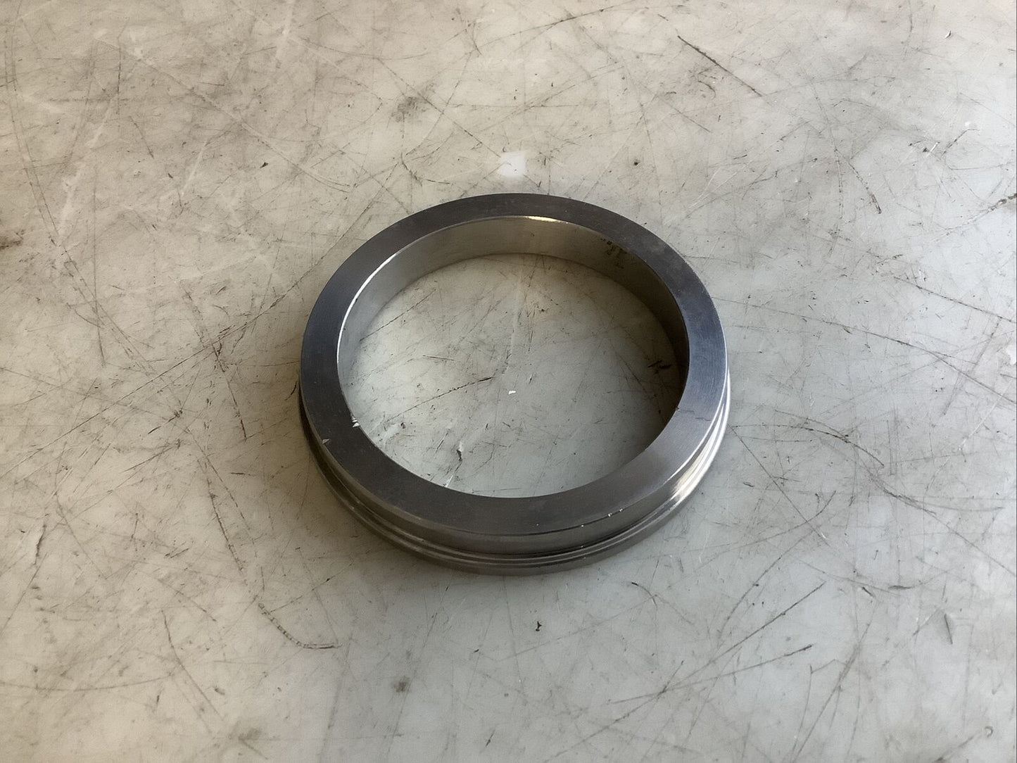 CELEROS 847A0235000E21100 THROAT BUSHING 678