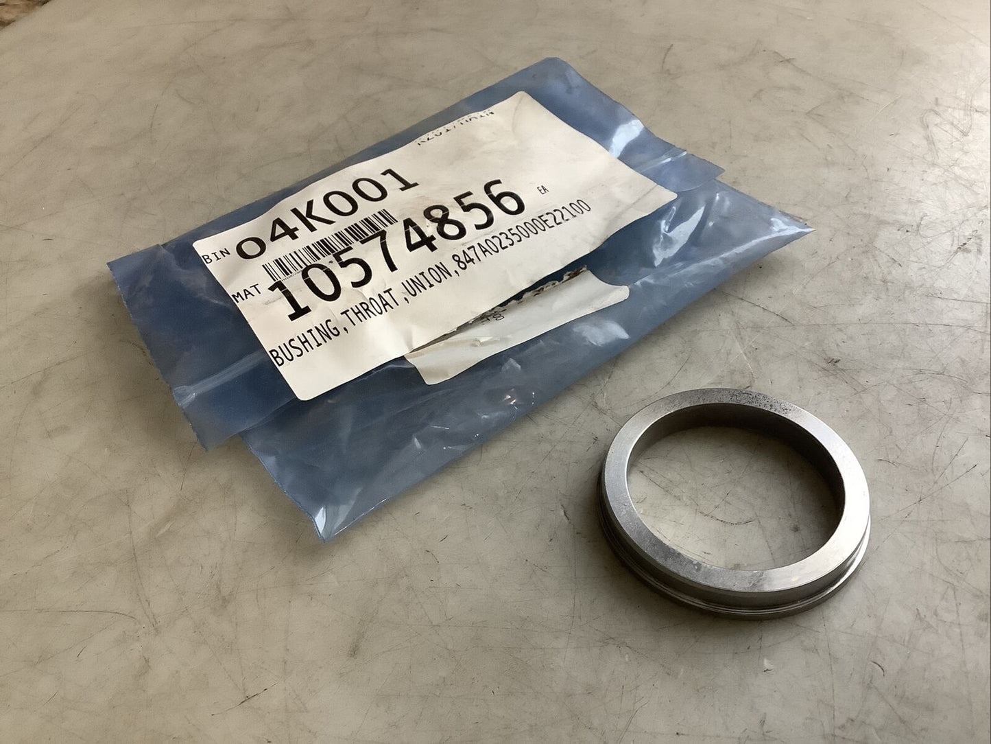 SPX 847A0235000E22100 THROAT BUSHING 678