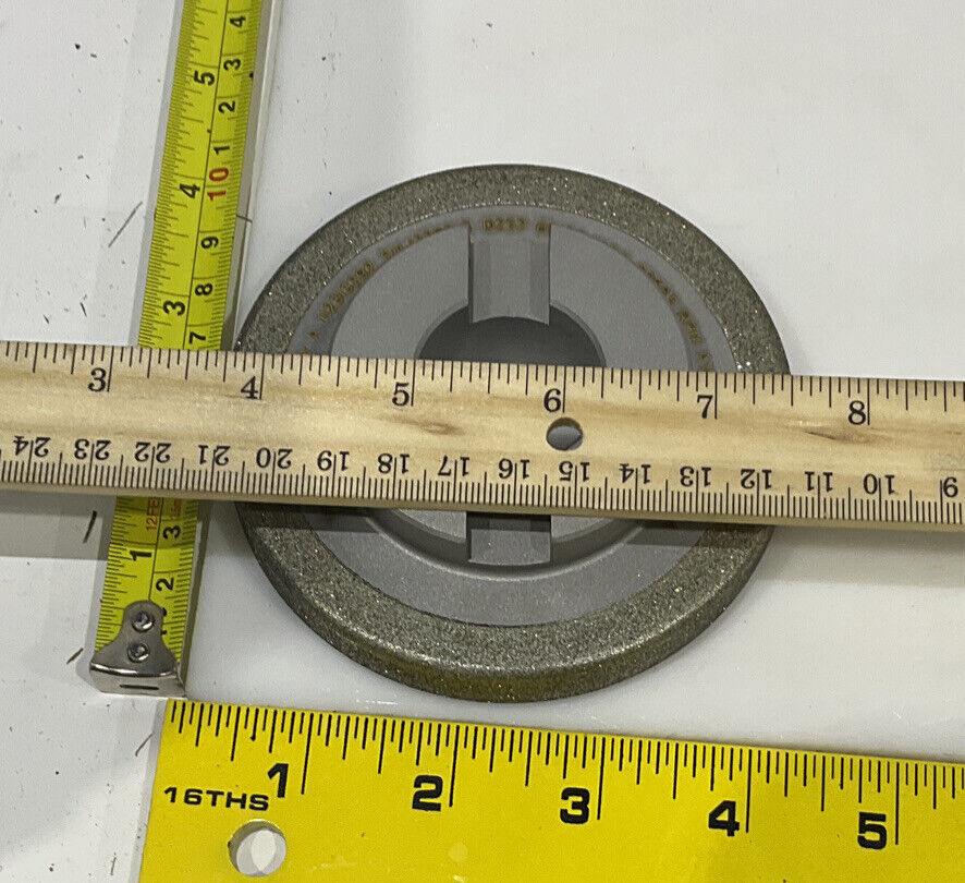 NORTON PT2768 GRIT 60/80 4.00” DIAMETER 1.26” BORE .571” GRINDING WHEEL