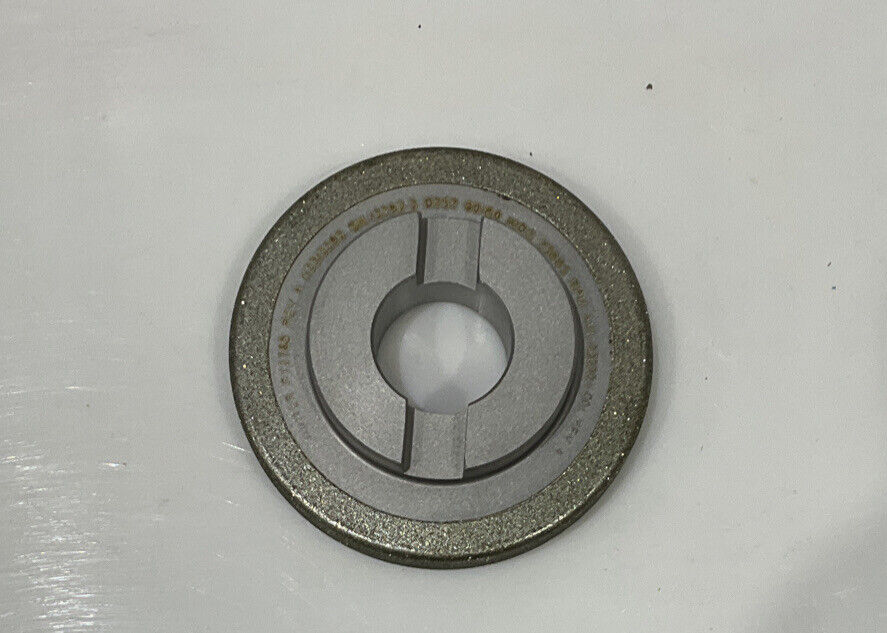 NORTON PT2768 GRIT 60/80 4.00” DIAMETER 1.26” BORE .571” GRINDING WHEEL