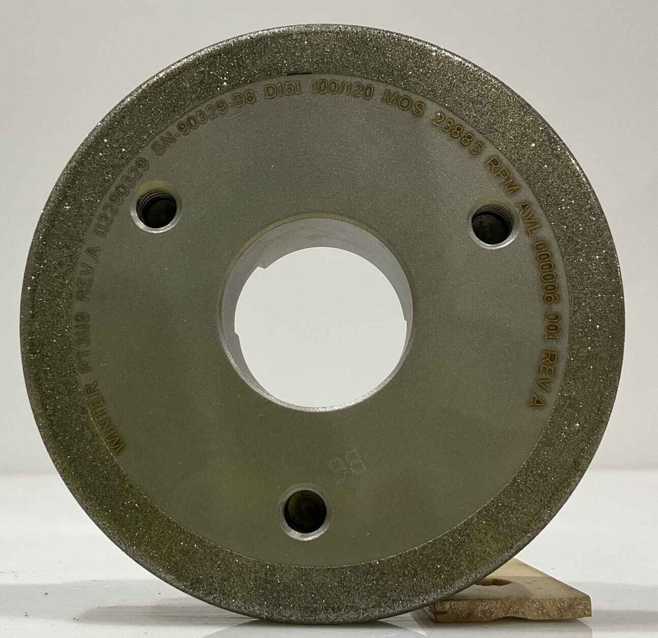 NORTON RD3119 GRIT 100/120 4.00” DIAMETER 1.26” BORE 0.584” GRINDING WHEEL