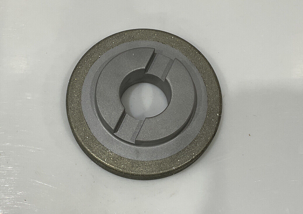 NORTON RD3119 GRIT 100/120 4.00” DIAMETER 1.26” BORE 0.584” GRINDING WHEEL