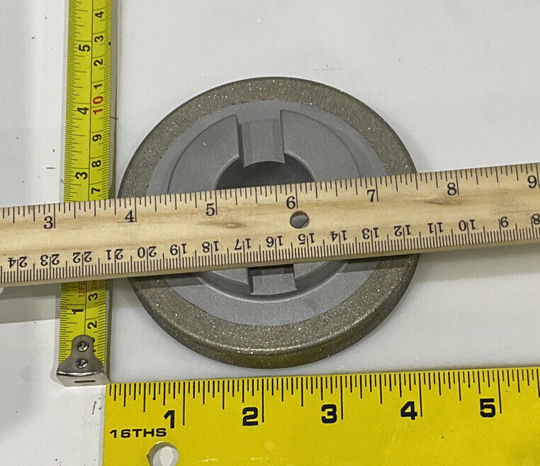 NORTON RD3119 GRIT 100/120 4.00” DIAMETER 1.26” BORE 0.584” GRINDING WHEEL