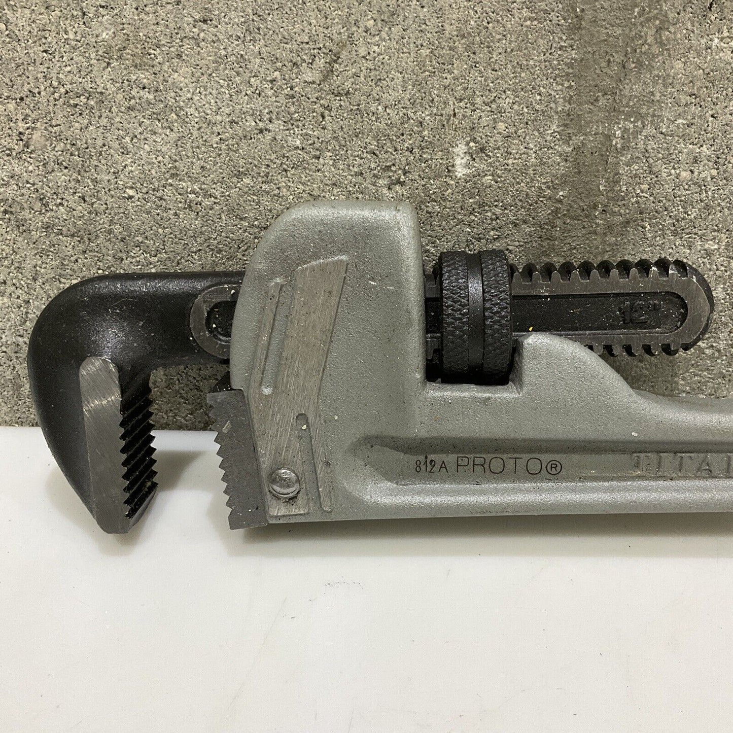 PROTO 812A TITALUM WRENCH 12 IN JLAN15LBSSRP ELASTIC LANYARD SCREW CARABINER 107