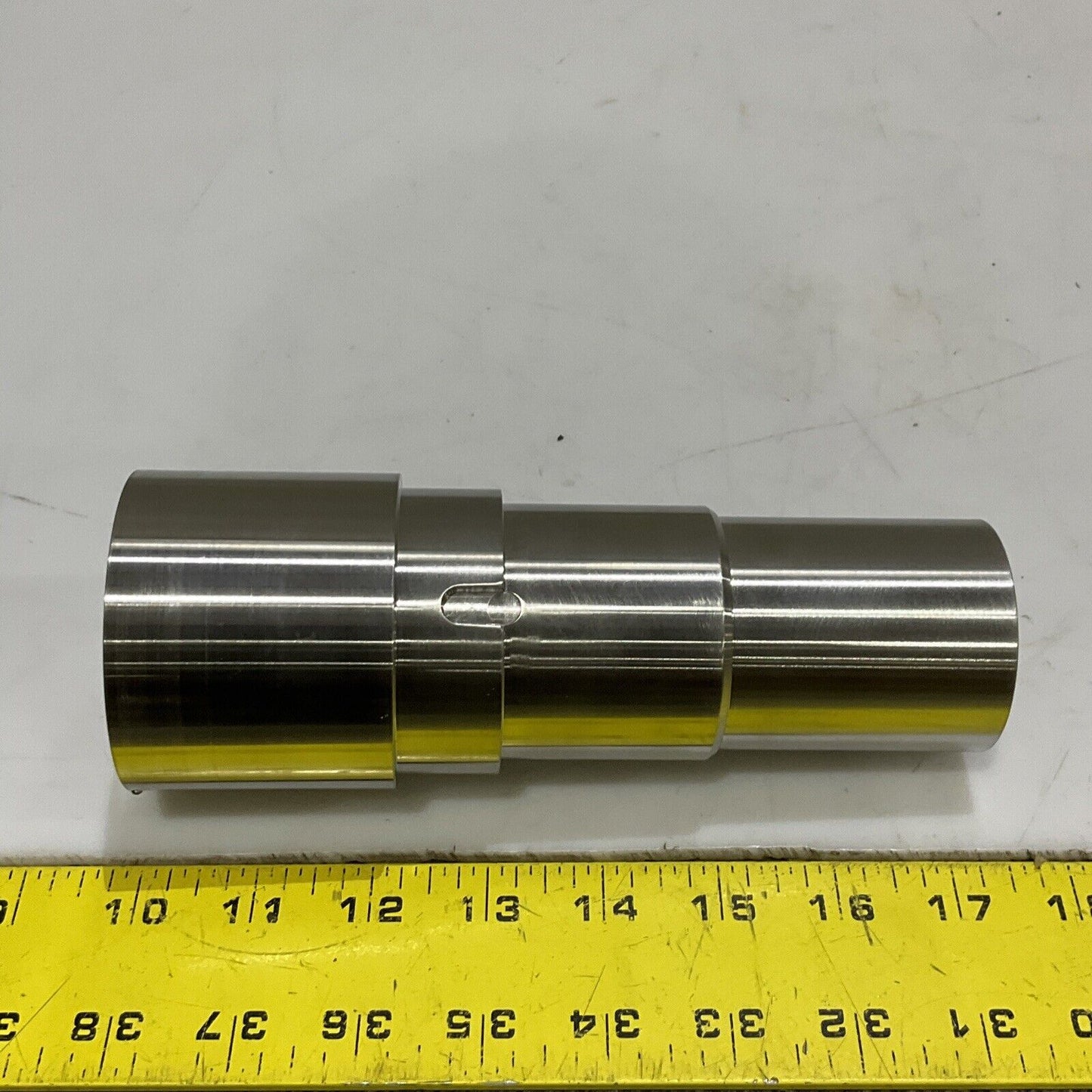 BROG WARNER 3R7422-DB SHAFT SLEEVE 678