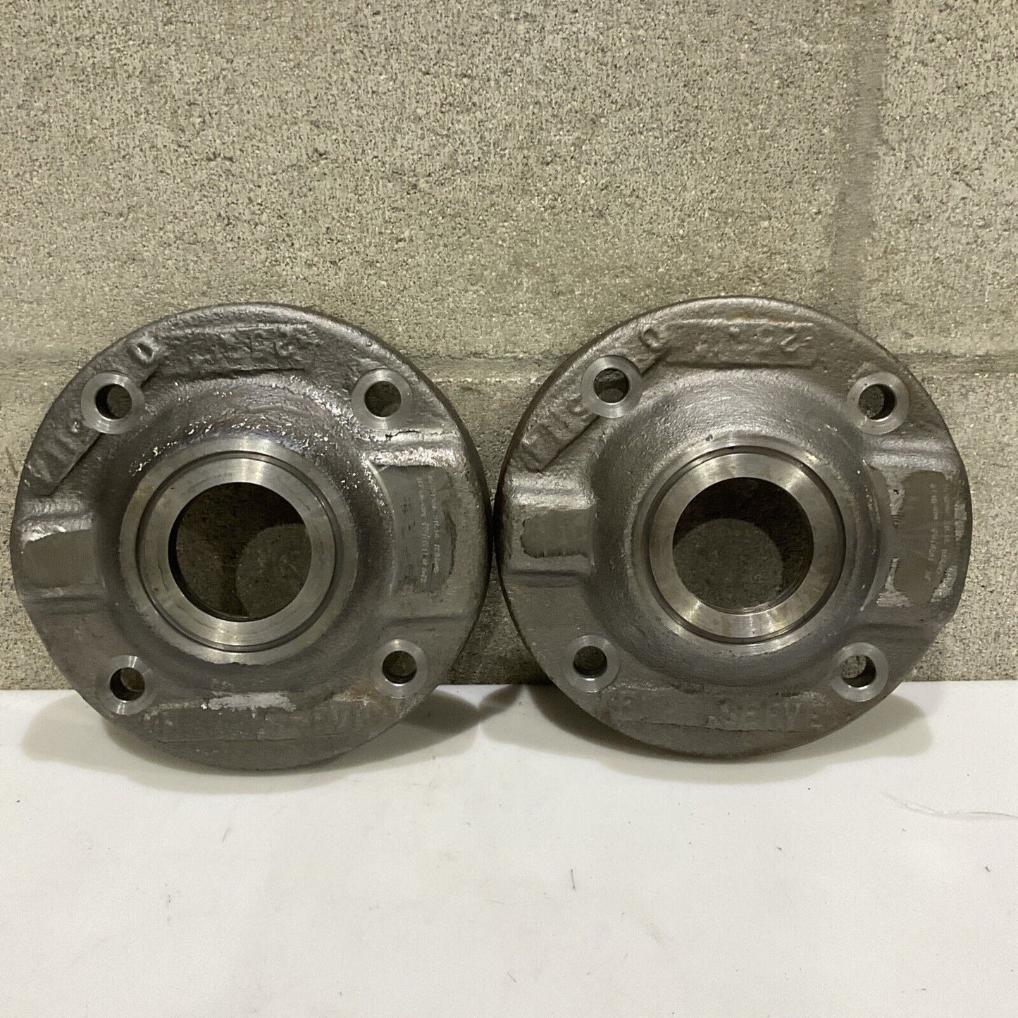 FLOWSERVE BYRON JACKSON 267513ER BEARING COVER 678
