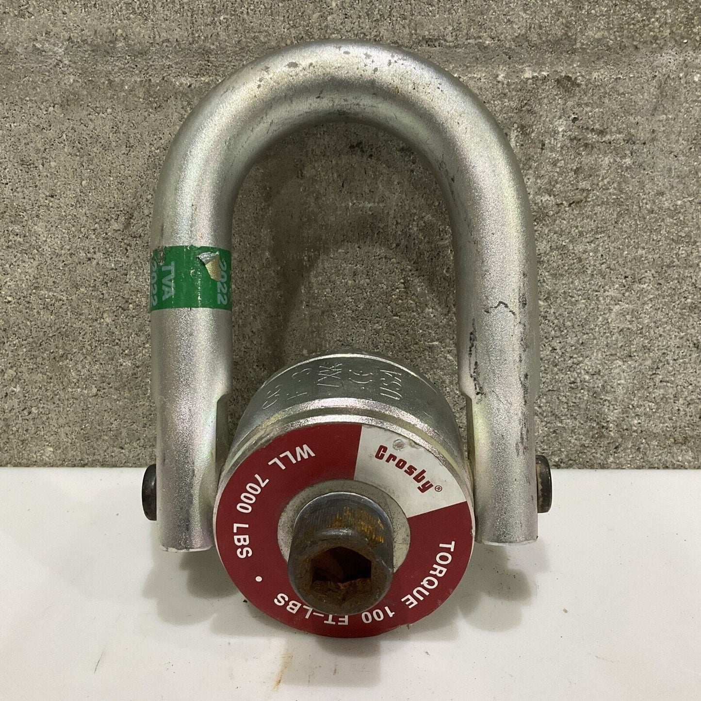 CROSBY CG F-3 7XK CE SWIVEL HOIST RING TORQUE 100 FT-LBS WLL 7000 LBS 107