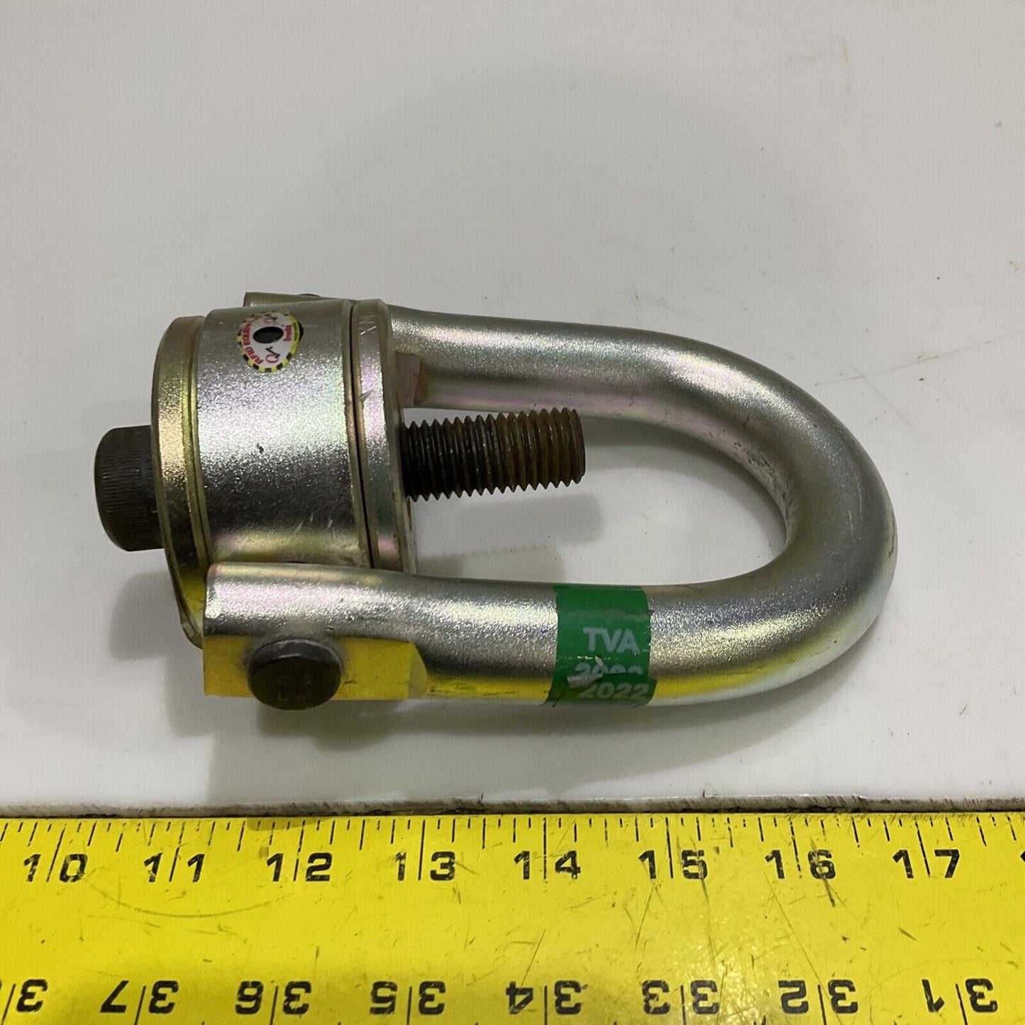 CROSBY CG F-3 7XK CE SWIVEL HOIST RING TORQUE 100 FT-LBS WLL 7000 LBS 107