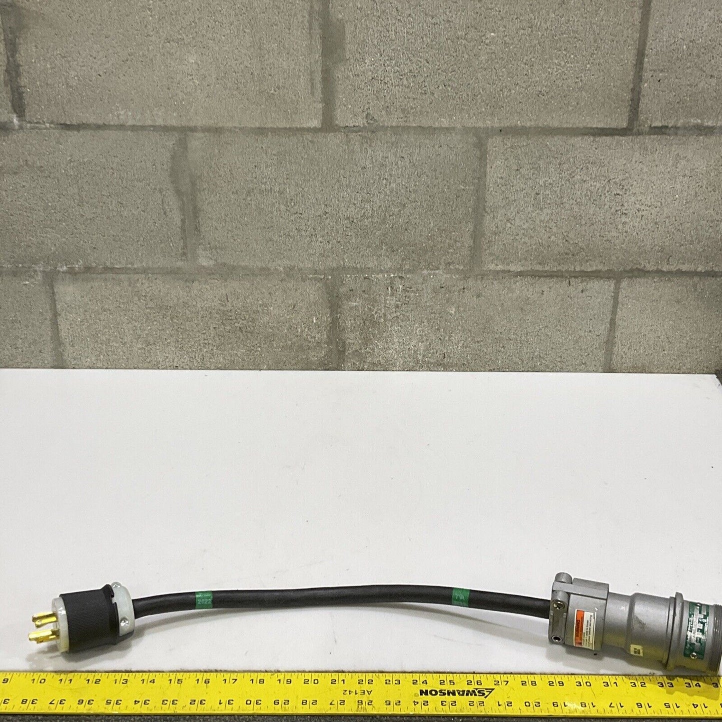 APPLETON ARC3034BC POWERTITE RECEPTACLE PRIORITY WIRE E123366 HUBBELL 480 V 107