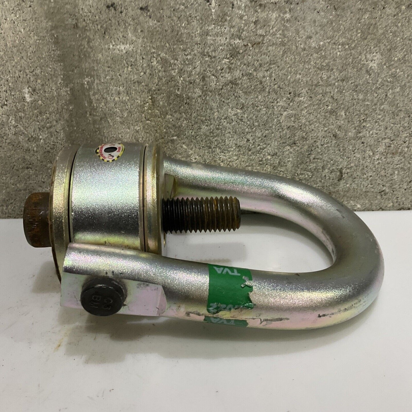 CROSBY CG F-3 7XK CE SWIVEL HOIST RING TORQUE 100 FT-LBS WLL 7000 LBS 107