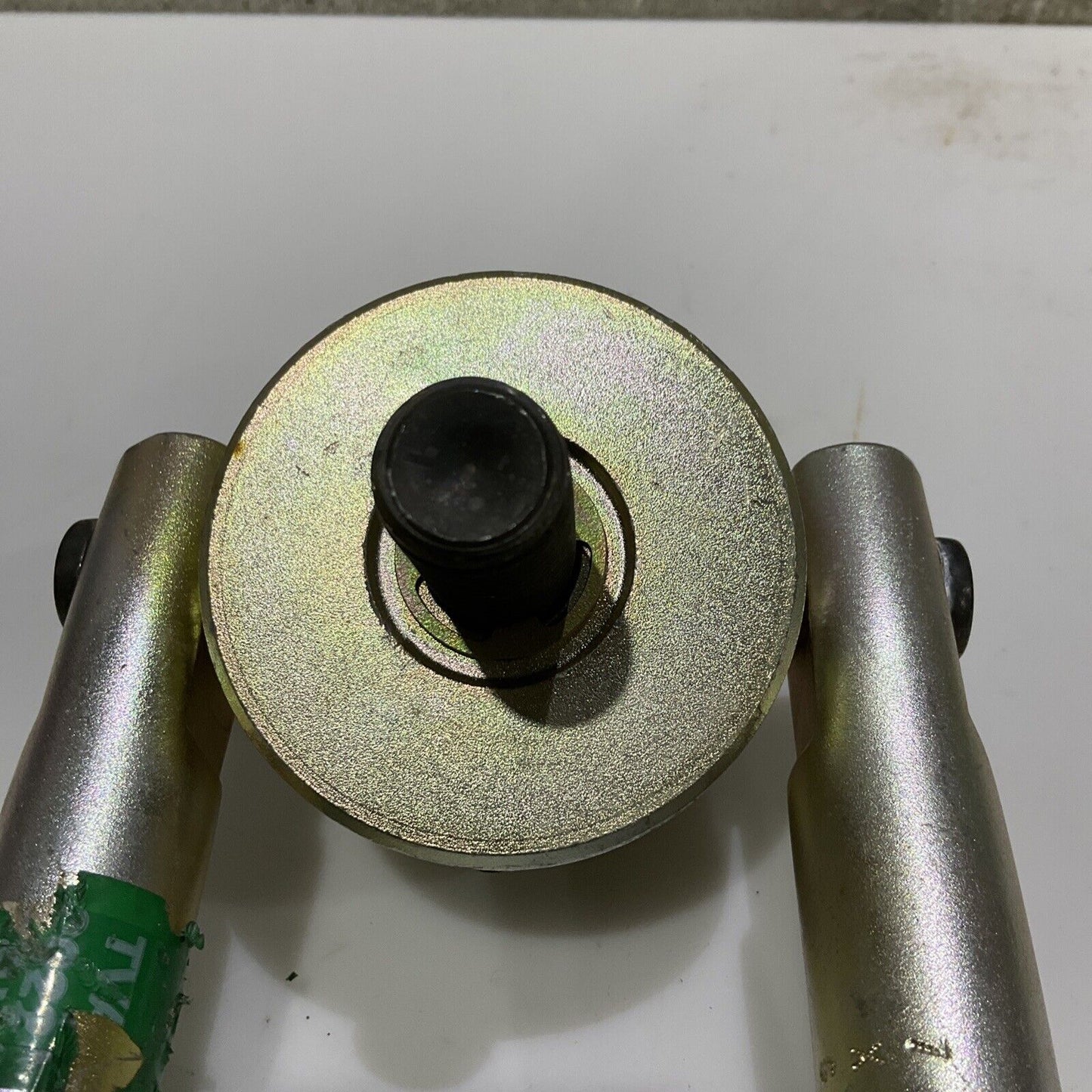 CROSBY CG F-3 7XK CE SWIVEL HOIST RING TORQUE 100 FT-LBS WLL 7000 LBS 107