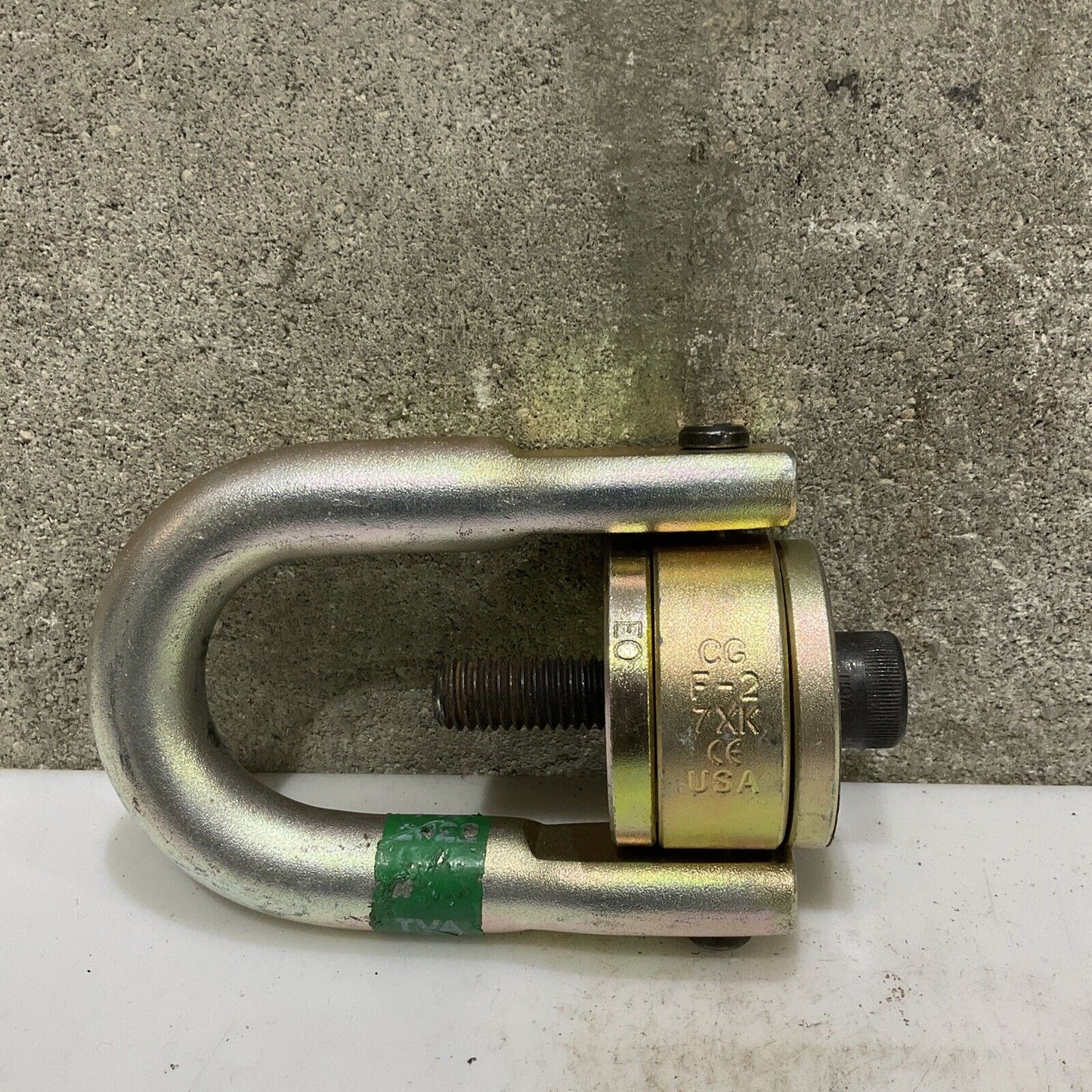 CROSBY F-2 7XK CE SWIVEL HOIST RING TORQUE 28 FT LBS WLL 2500 LBS 107