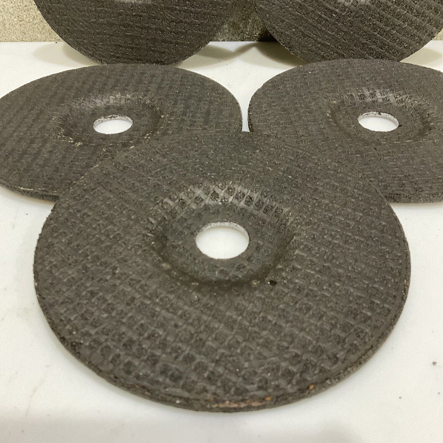 DEWALT DW8485 TYPE 27 PIPELINE CUTTING WHEEL 1/8 IN 6 X 1/8 X 7/8 107 LOT OF 5