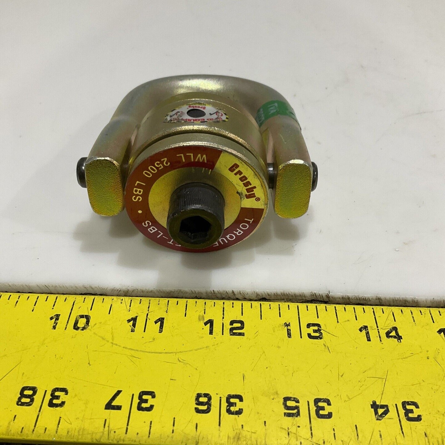 CROSBY F-2 7XK CE SWIVEL HOIST RING TORQUE 28 FT LBS WLL 2500 LBS 107