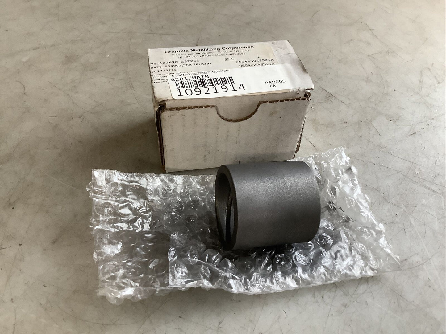 GRAPHALLOY TS112367C-282228 BUSHING 678