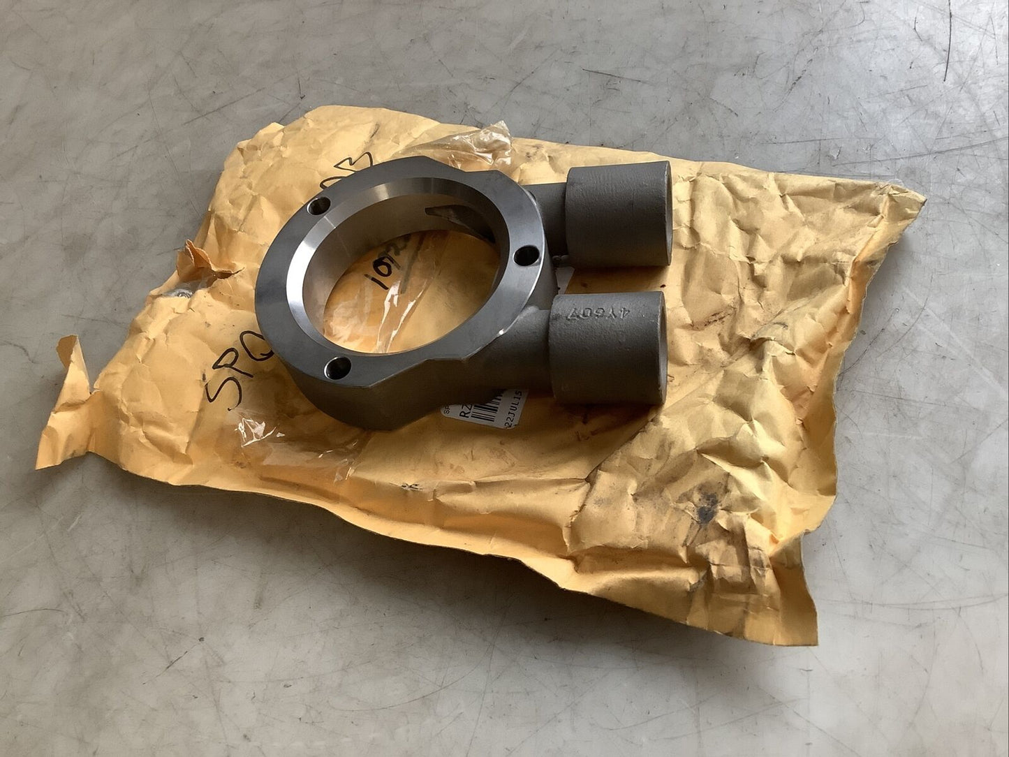 SUNDSTRAND SP01AB09DB SPACER 678
