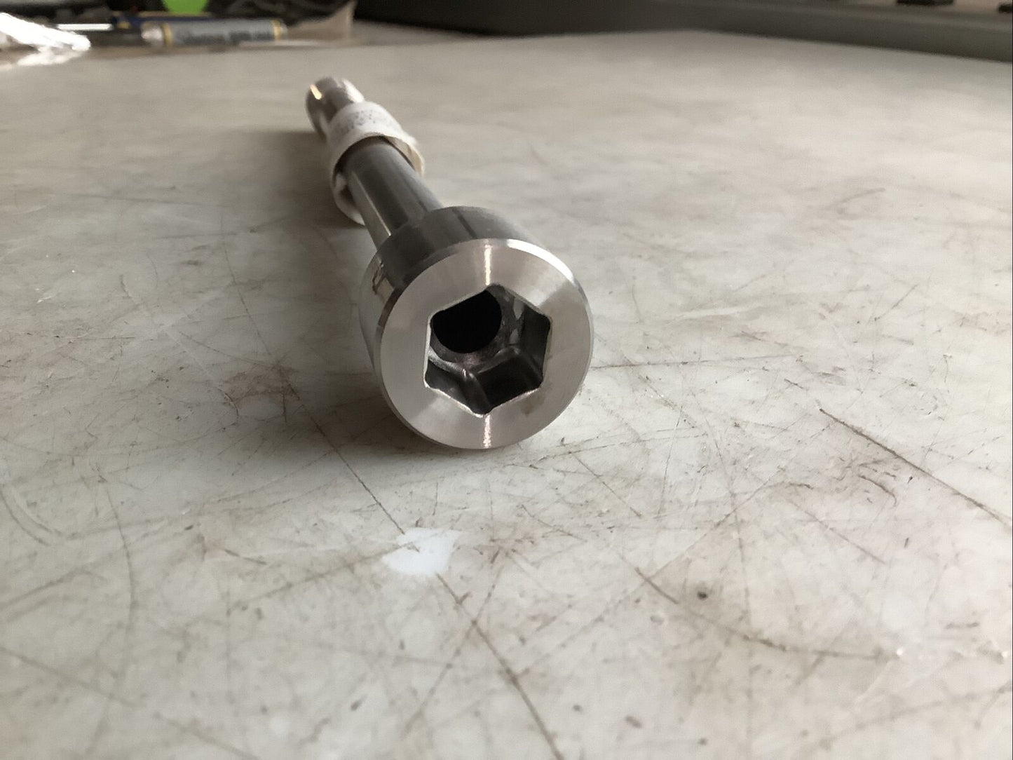 ROTOFLOW CORP 6965009033 RETAINING SCREW 678