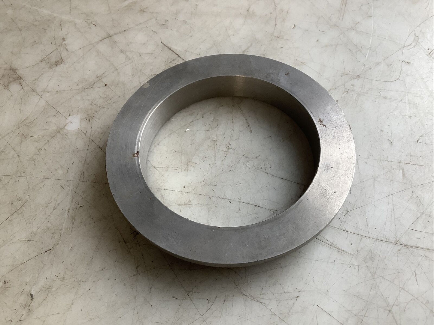 SULZER PUMPS 1233653 10921915 THROAT BUSHING 678
